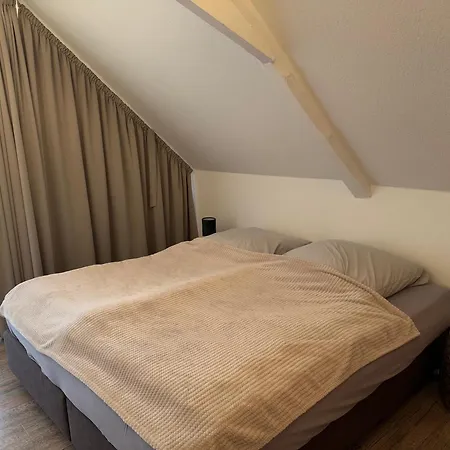 Appartement Ueber Den Daechern Von Schlafen! *